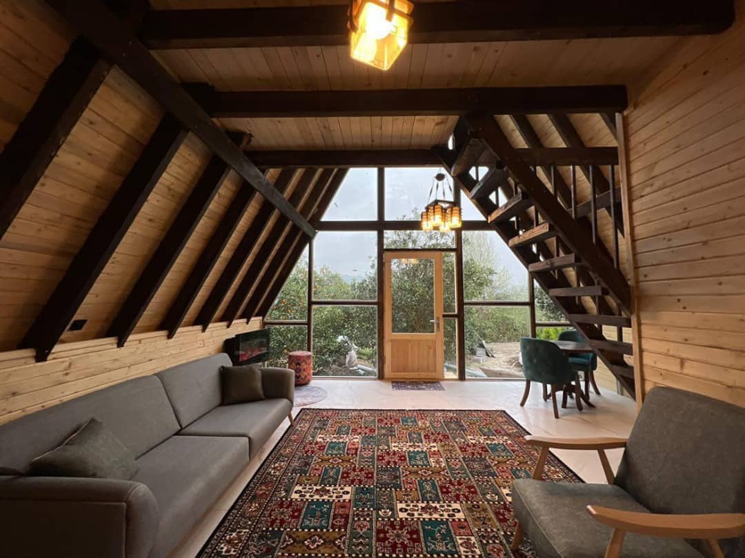 اجاره کلبه سوئیسی در شیرگاه - سورپرایز