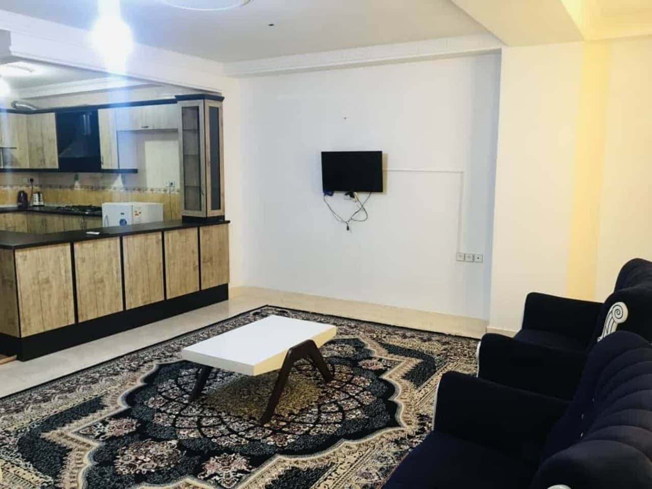 اجاره آپارتمان نزدیک ساحل در شهرک الهیه - طبقه سوم