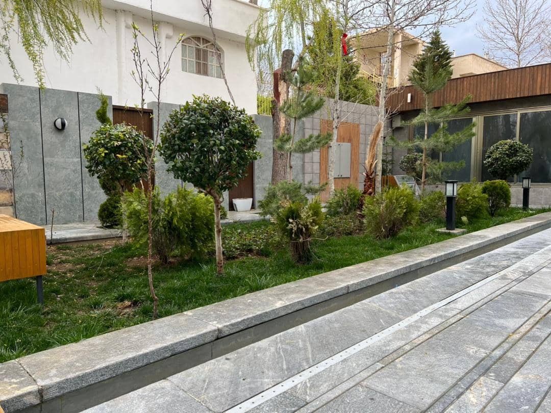 اجاره ویلا استخر سرپوشیده در باغ بهادران - دو خواب