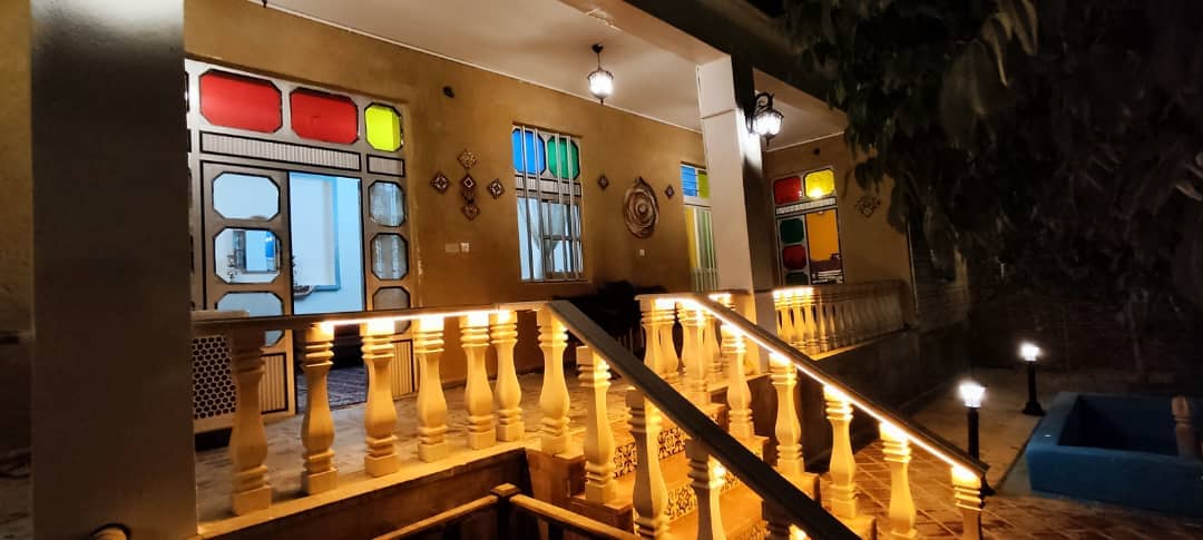 اجاره اتاق سنتی در کاج  اردل - زمرد