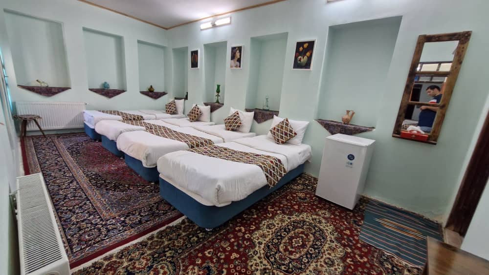 اجاره اقامتگاه سنتی در لطفعلی خان زند - چهارتخت