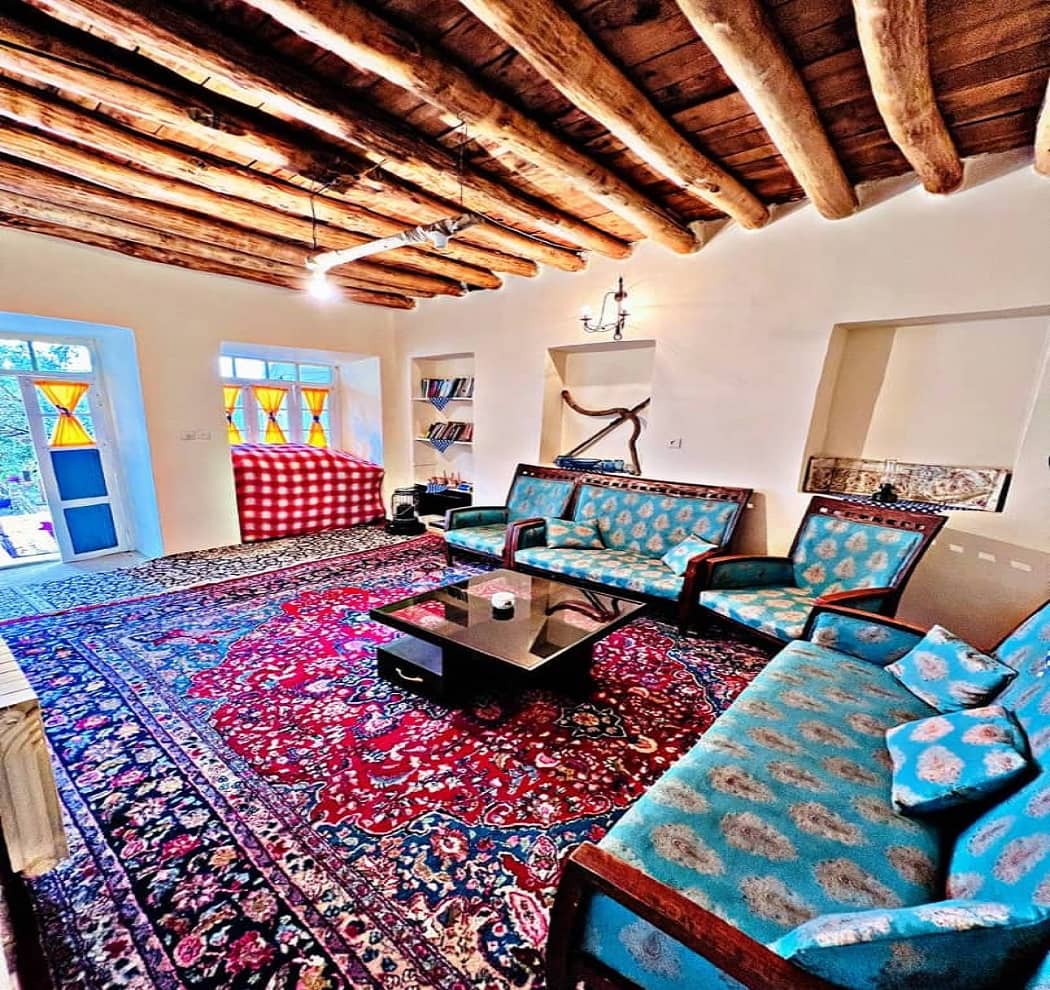 اجاره خانه سنتی در شمشک - ننه خانم