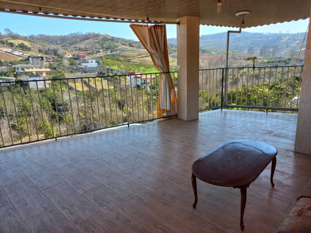 اجاره ویلا با تراس ویو به جنگل در واسکس - اول