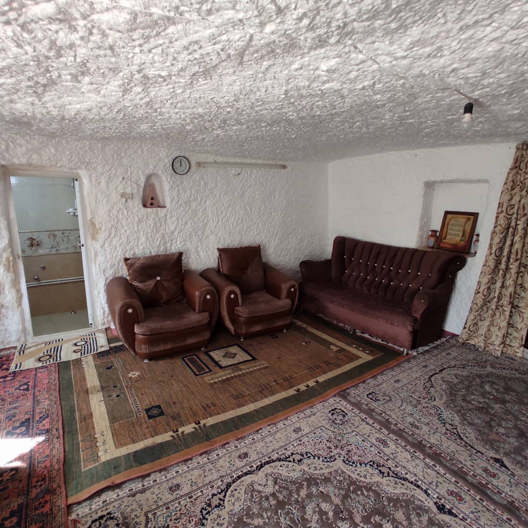 اجاره خانه صخره ای در کندوان