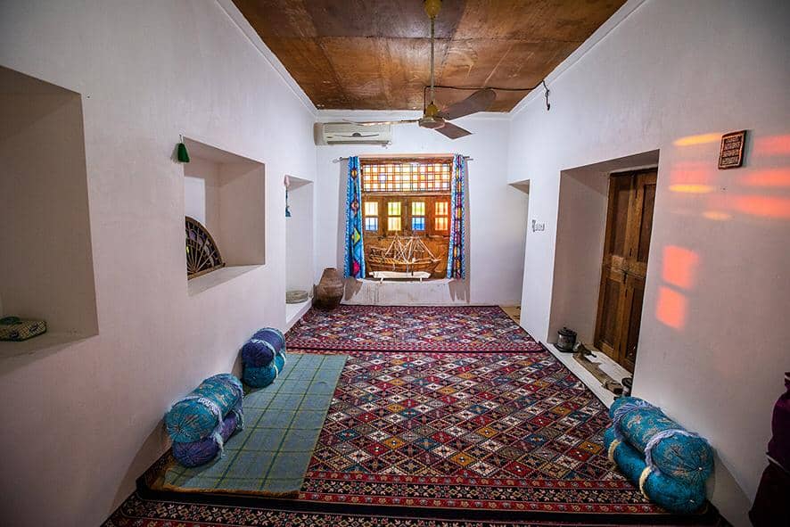 اجاره اتاق بومگردی در بندر رستمی - جهاز بوم