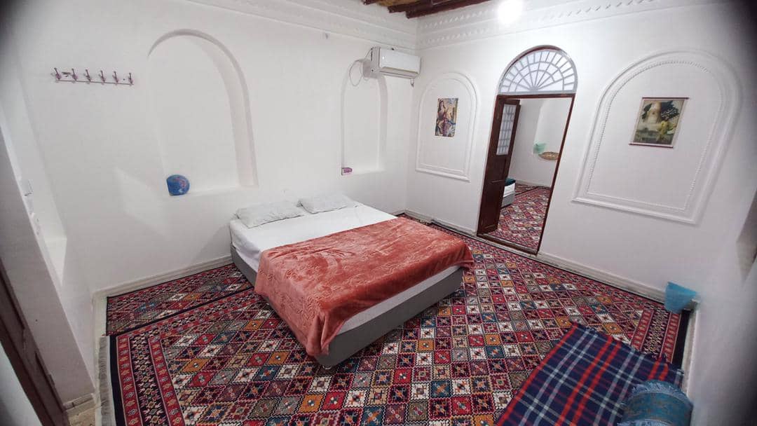اجاره اتاق بوم گردی در بندر رستمی - مجلسی