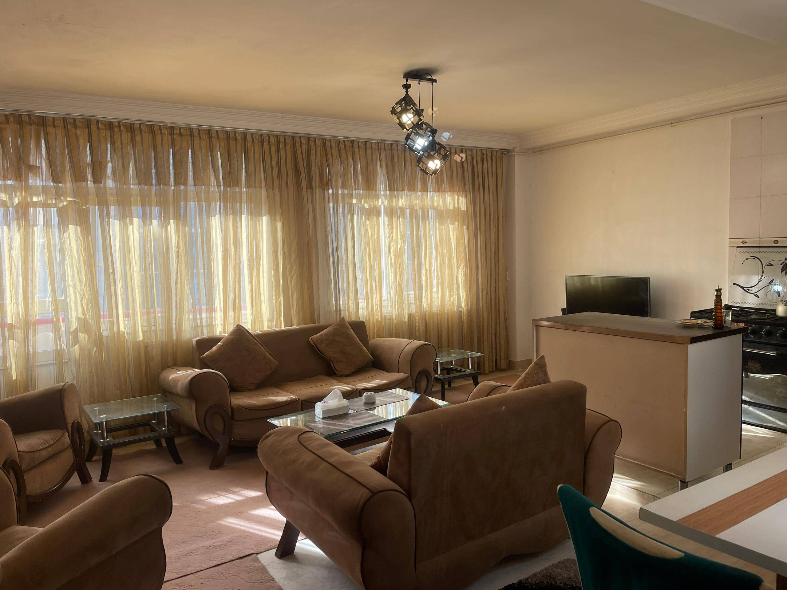 اجاره سوئیت مبله بدون خواب در یاغچیان -طبقه سوم