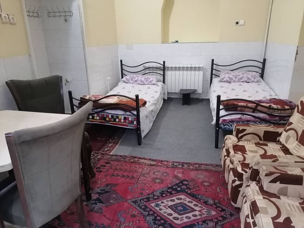 اجاره اتاق دو تخته بومگردی در خیابان مطهری - واحد 2
