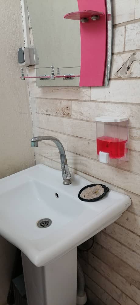 اجاره سوئیت در خیابان 17 شهریور - همکف