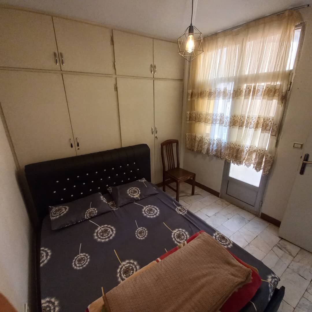 اجاره منزل مبله یک خوابه در ظهیر السلام - مرکز شهر طبقه ی اول