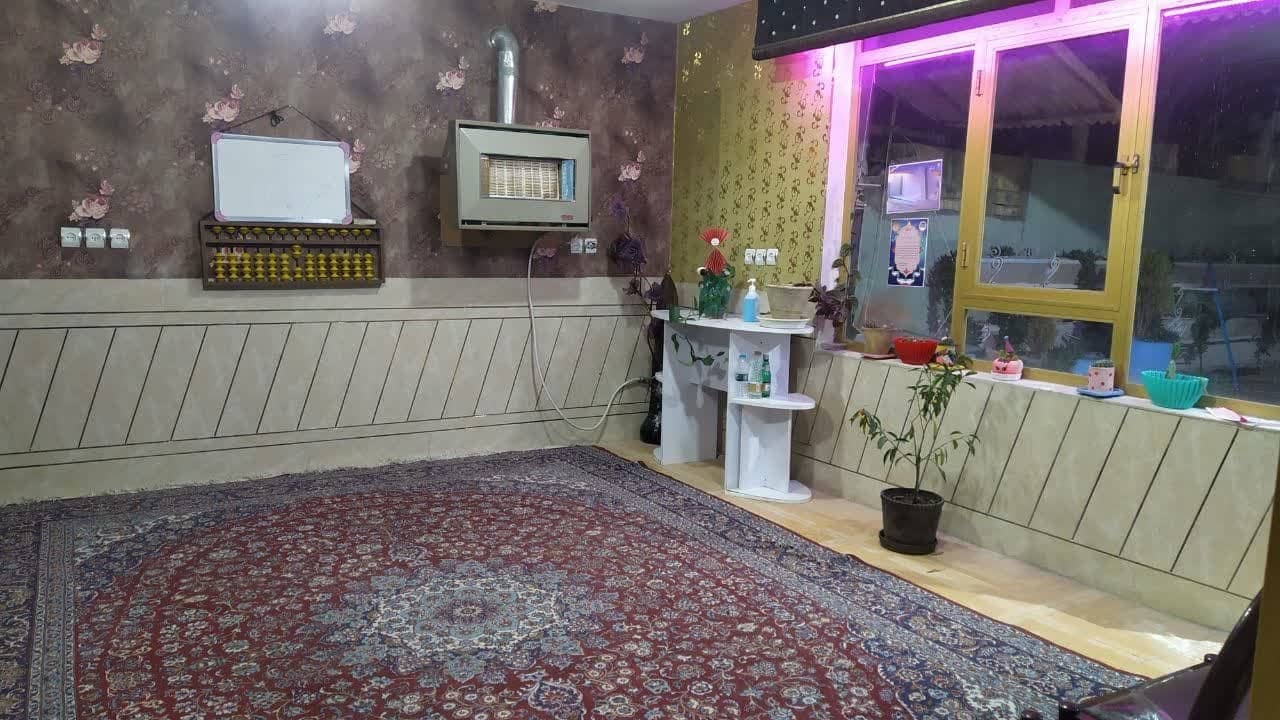 اجاره سوئیت در بلوار آیت - طبقه دوم