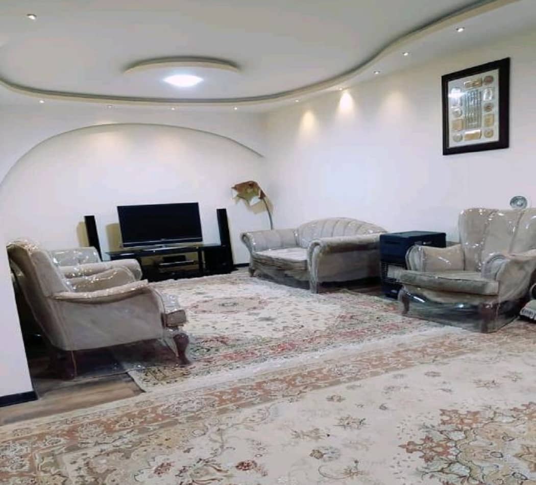 اجاره باغ ویلا با استخر روباز در قلات