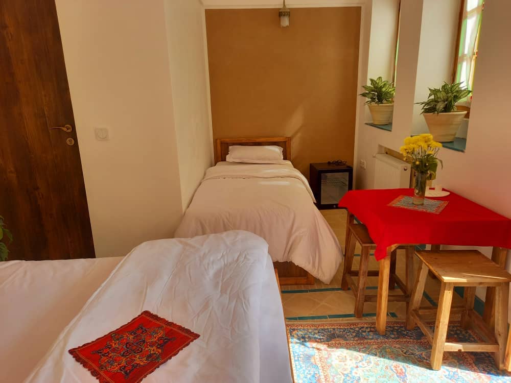 اجاره اتاق سنتی در خیابان گلسرخ - امید