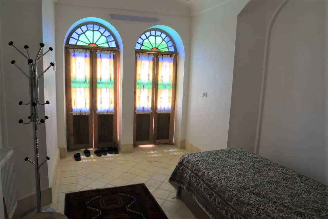 اجاره اتاق در خیابان فاضل نراقی کاشان - سه تخته