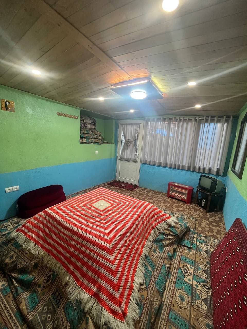 اجاره کلبه در روستای رندان کوهسار