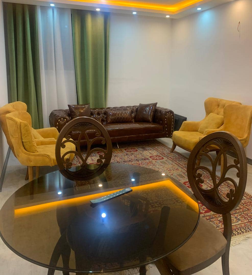 اجاره منزل مبله دوخواب در خیابان آزادگان - طبقه دوم