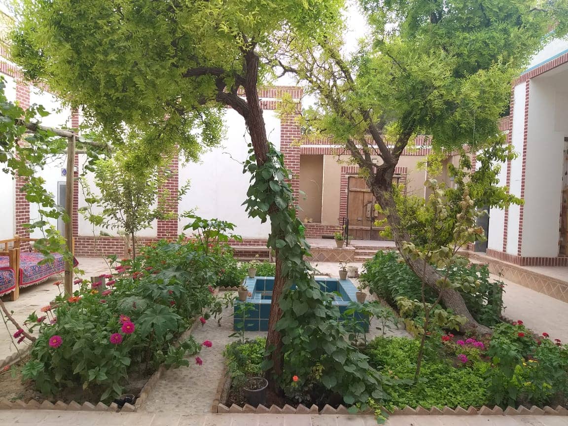 اجاره بومگردی در روستای قمبوان - رویا