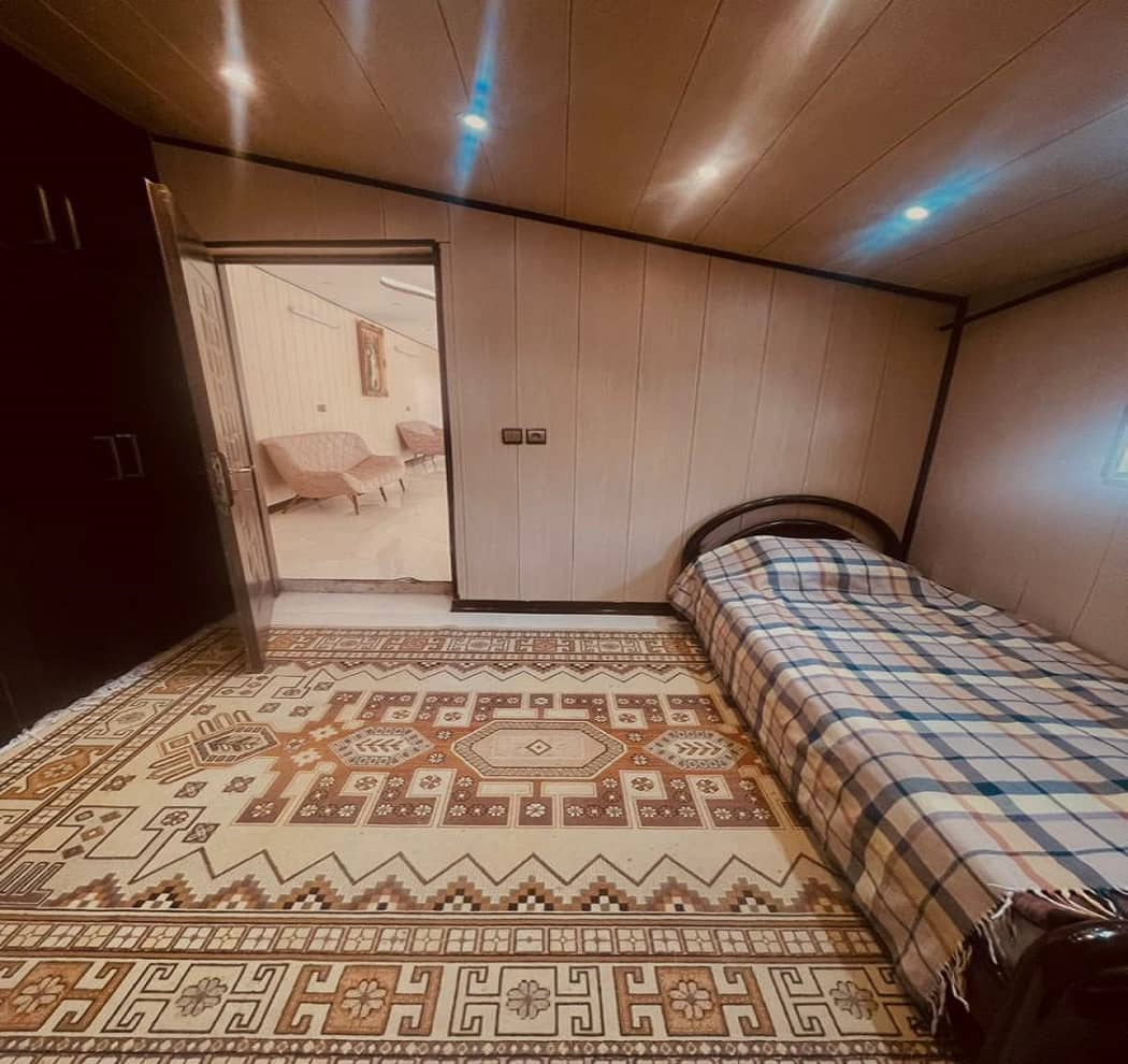 اجاره ویلا استخر روباز در کبوتر آباد