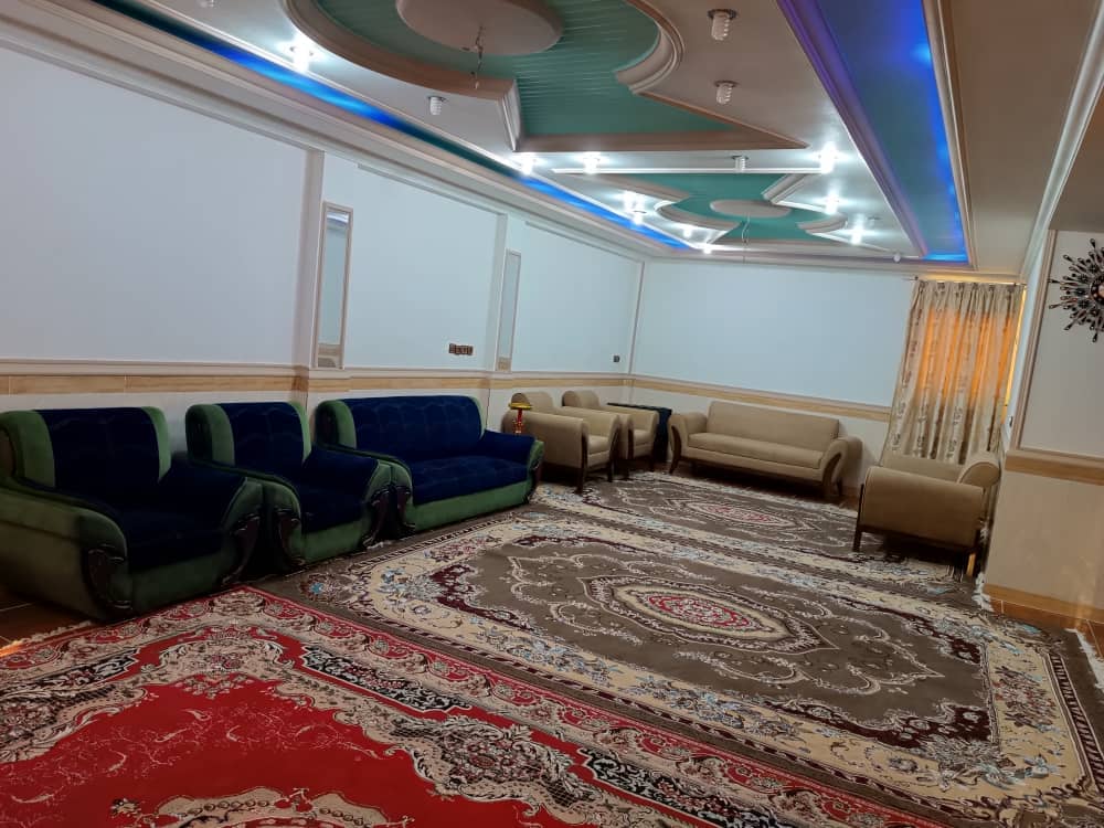 اجاره منزل نزدیک ساحل در سیراف-تک خوابه طبقه اول