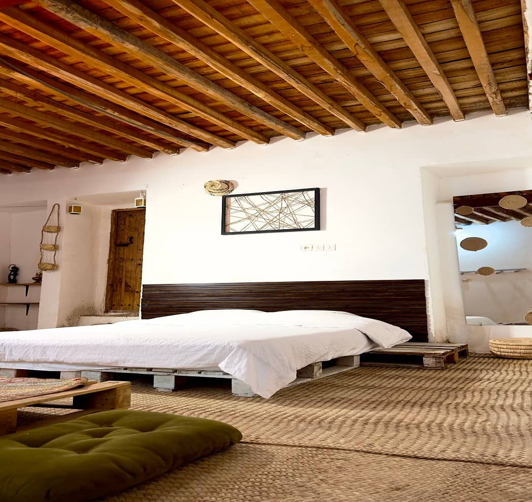 اجاره اتاق بومگردی وان دار در بندرلافت - حرا