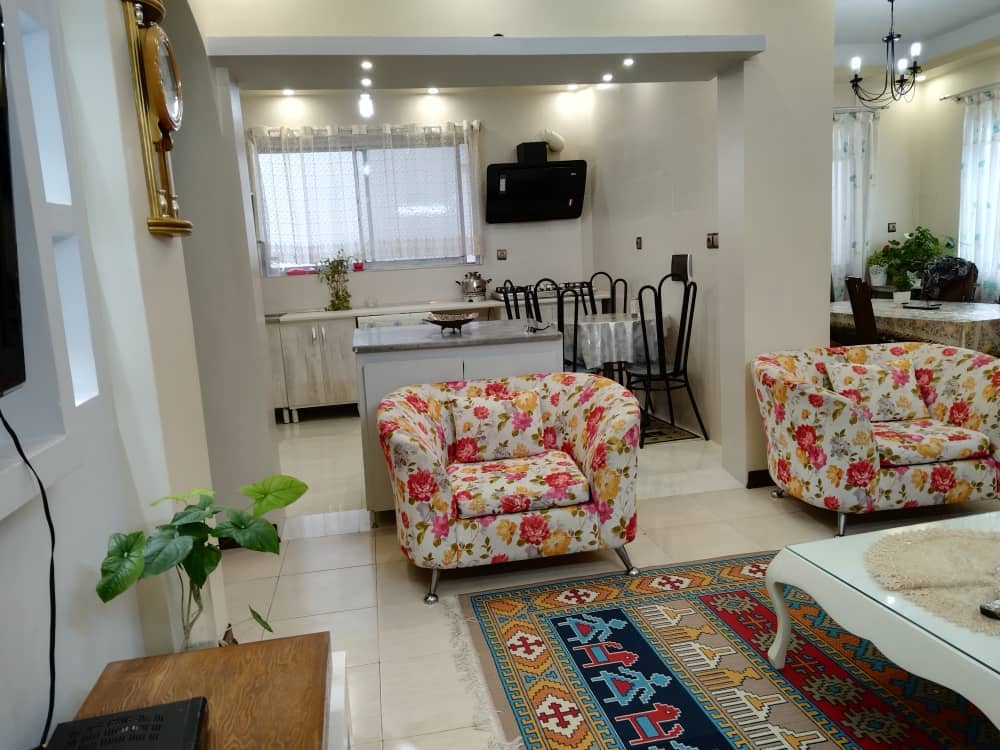 اجاره منزل ویلایی در خیابان شهید رزاقی - دنیز