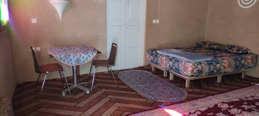 اجاره اتاق سنتی در مرکز شهر یزد - اتاق 102