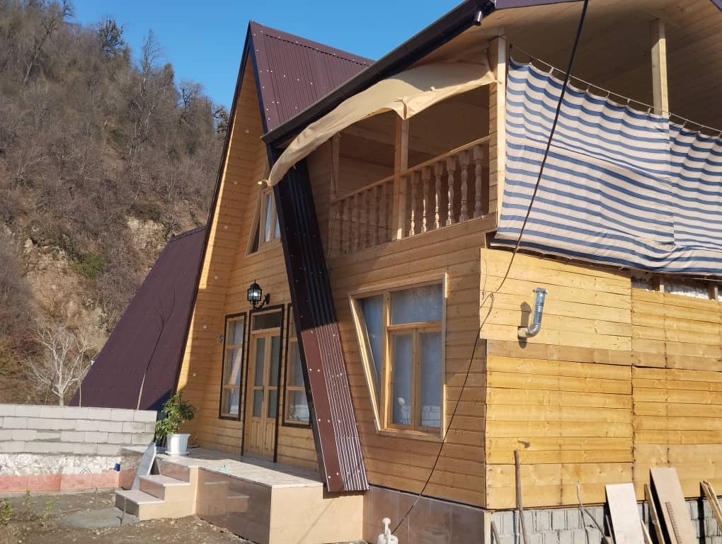 اجاره کلبه سوئیسی جنگلی در اسالم