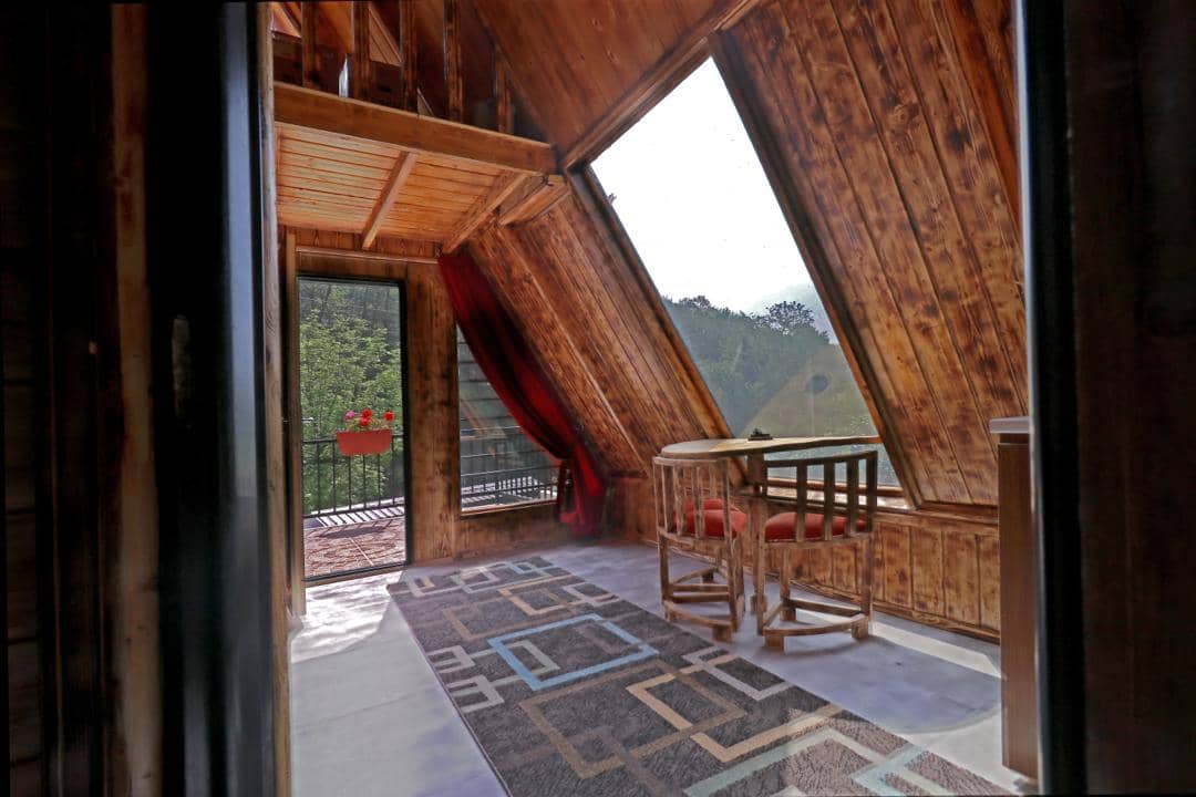 اجاره کلبه سوئیسی جنگلی در گرماپشته-تنکابن