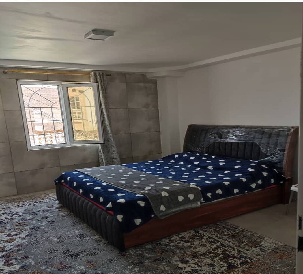 اجاره آپارتمان دو خواب در شاهچراغ-طبقه دوم