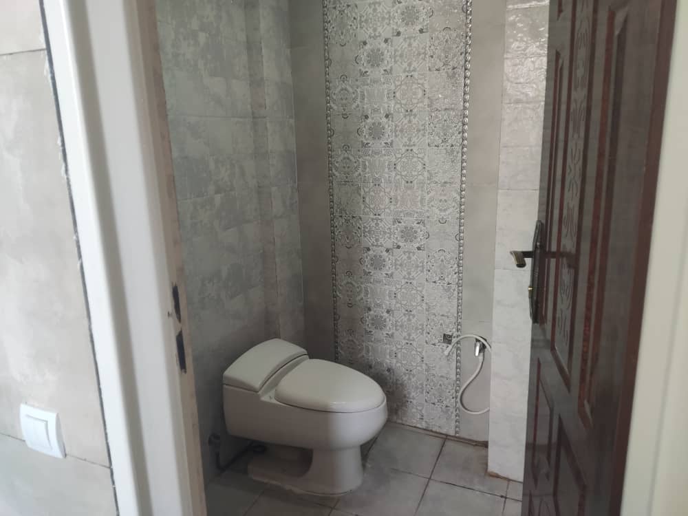 اجاره آپارتمان تکخواب در شاهچراغ - همکف