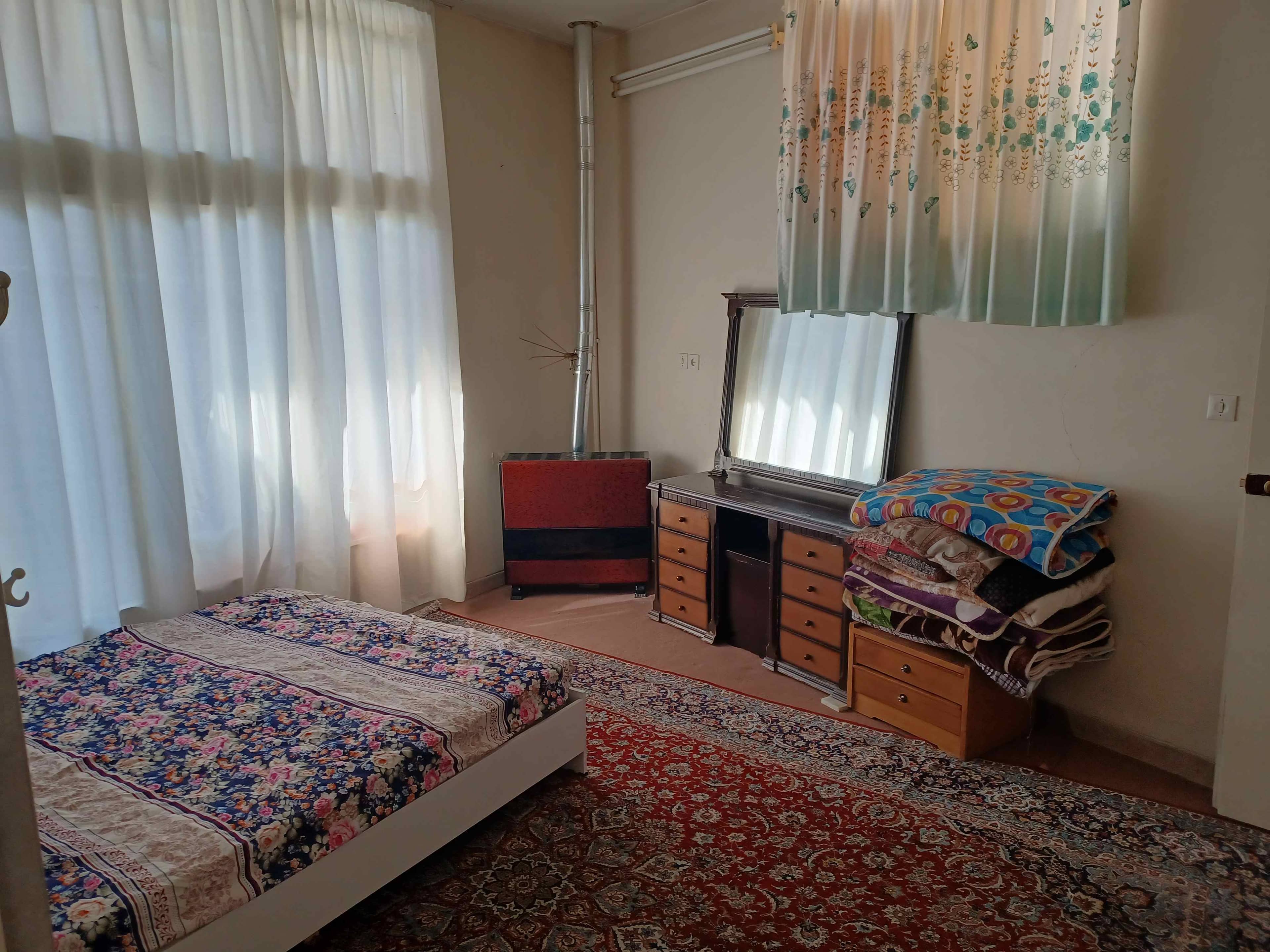 اجاره منزل ویلایی در پروین اعتصامی-تک خوابه