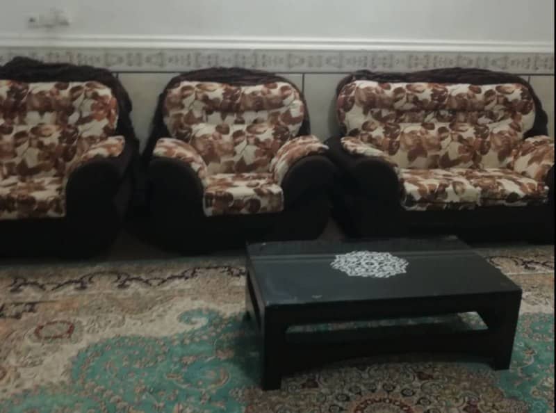 اجاره آپارتمان در شهرک زیبا شهر چابهار - دوخوابه طبقه اول