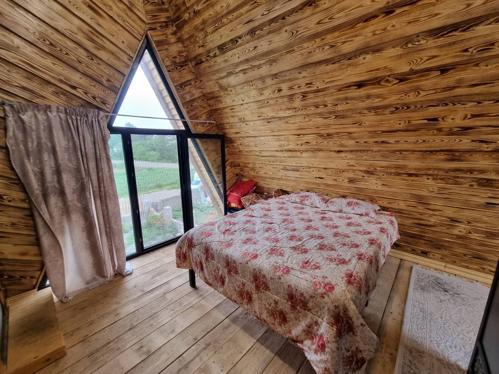 اجاره کلبه سوئیسی در ماسال با چشم انداز شالیزار