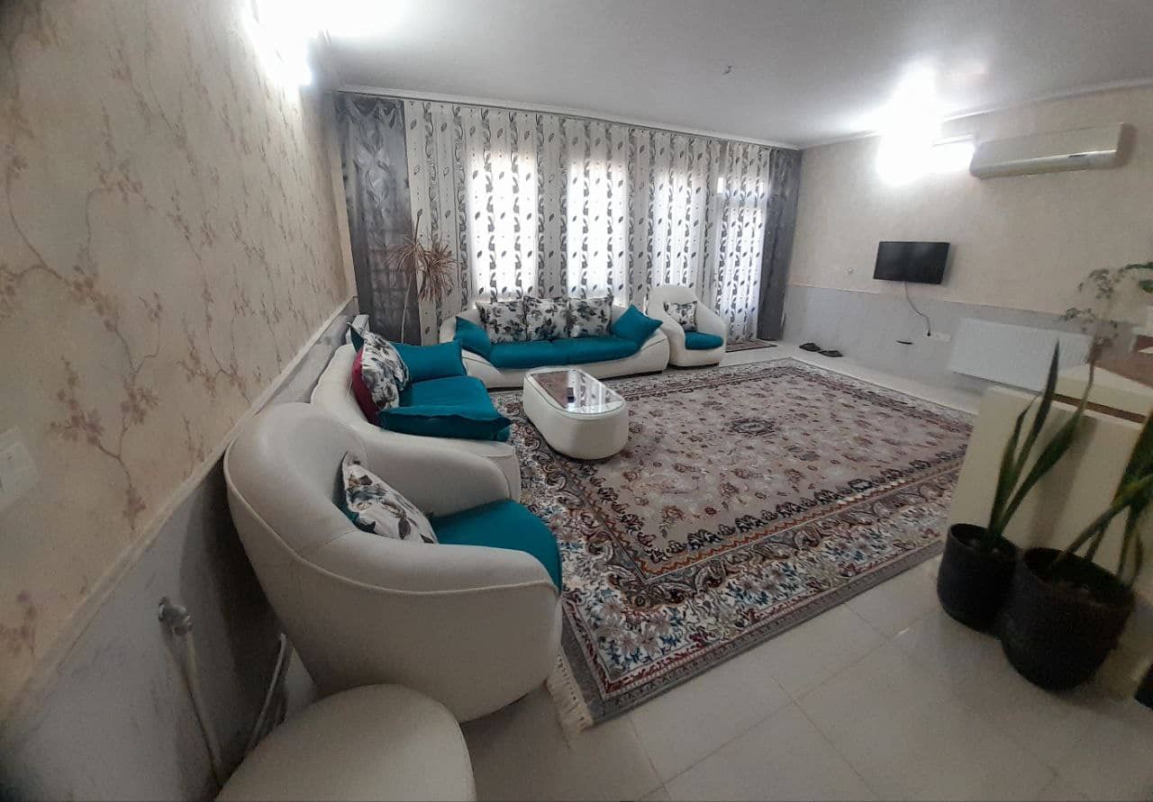 اجاره منزل مبله تمیز در صنعت کاشان - دوخوابه 120 متری