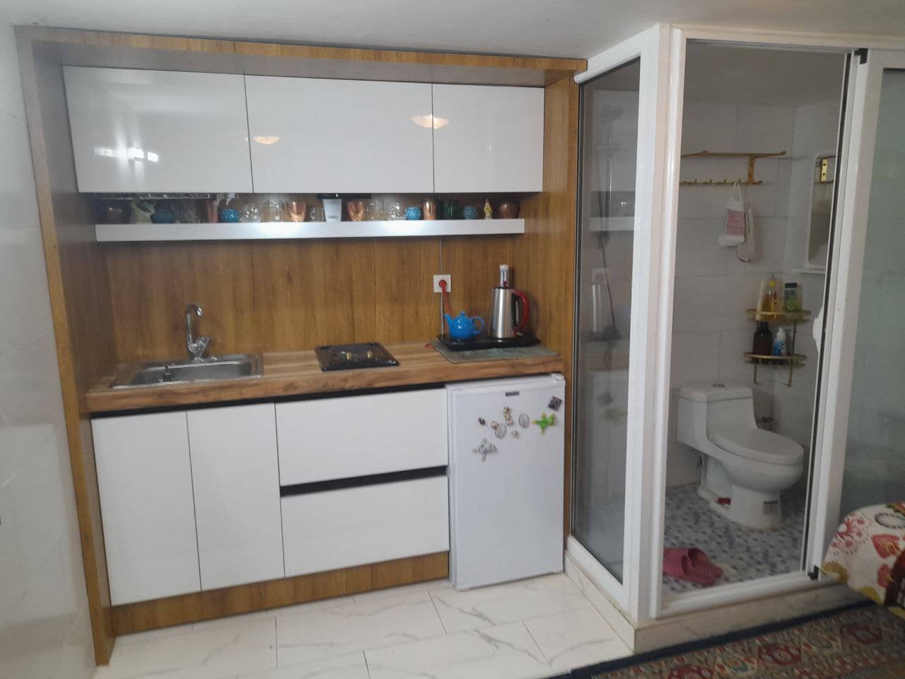 اجاره سوئیت مبله تمیز در صنعت کاشان-20 متری