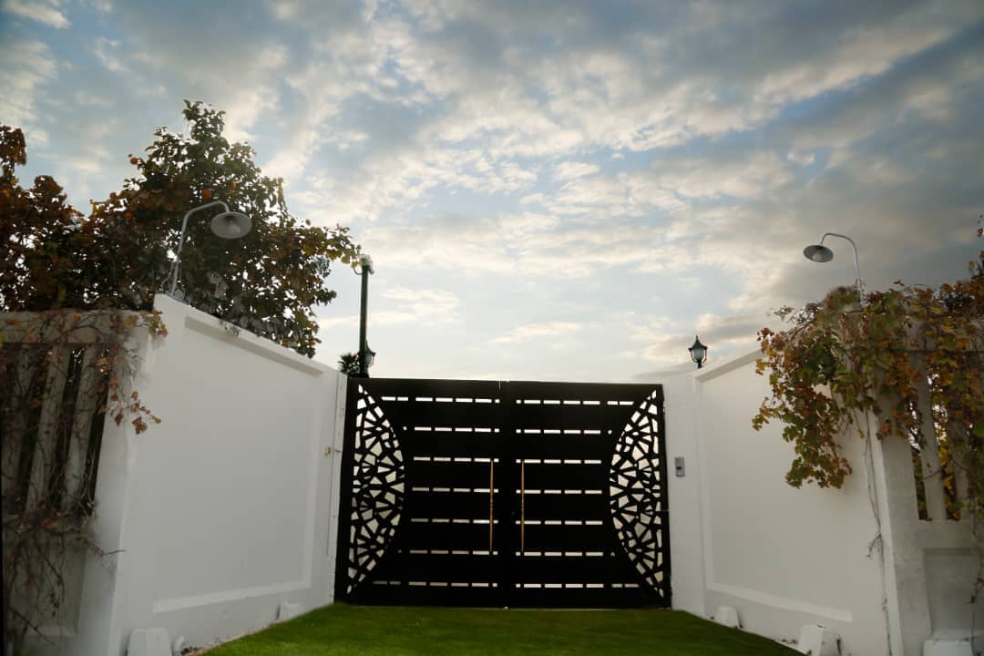 اجاره ویلا استخر سرپوشیده در دزفول - قصر اورانوس