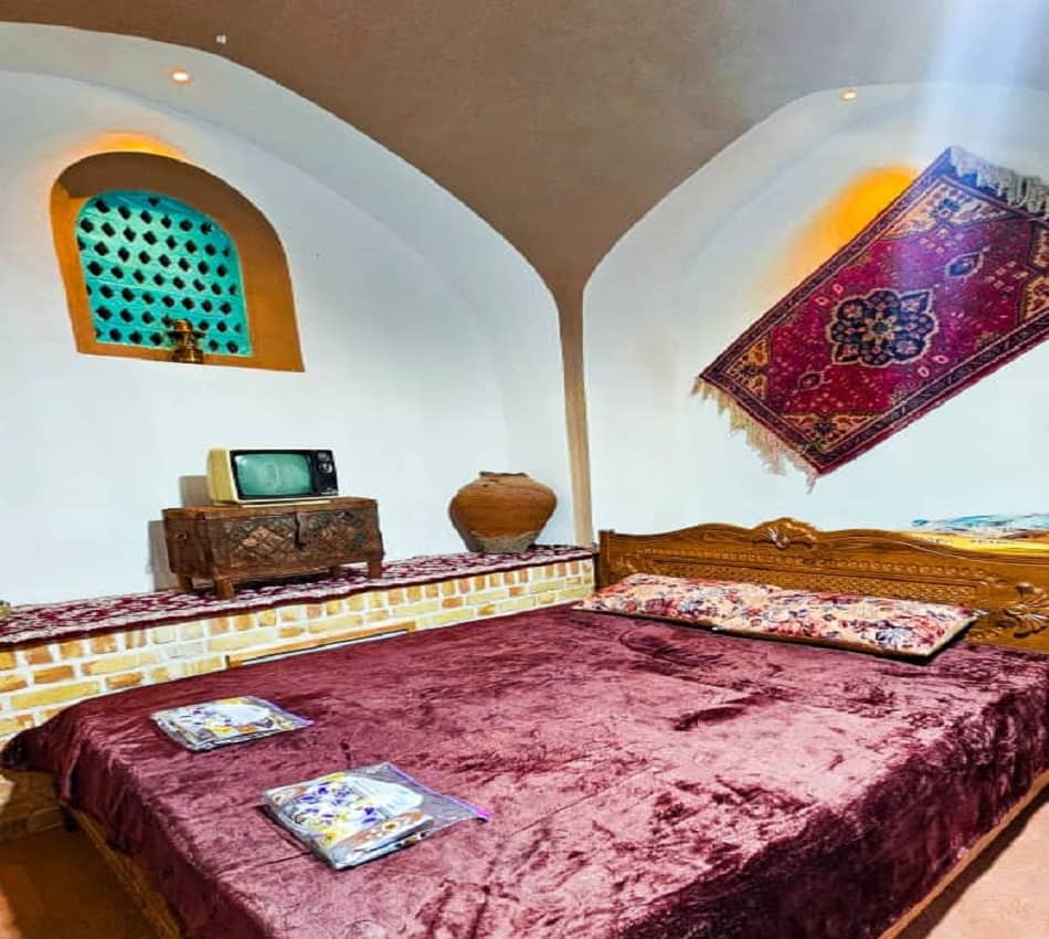 رزرو اتاق در بادرود اصفهان - میرپنج