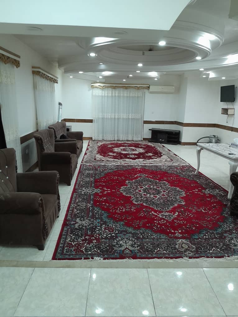 اجاره آپارتمان مبله نزدیک ساحل  در فرح آباد - طبقه دوم