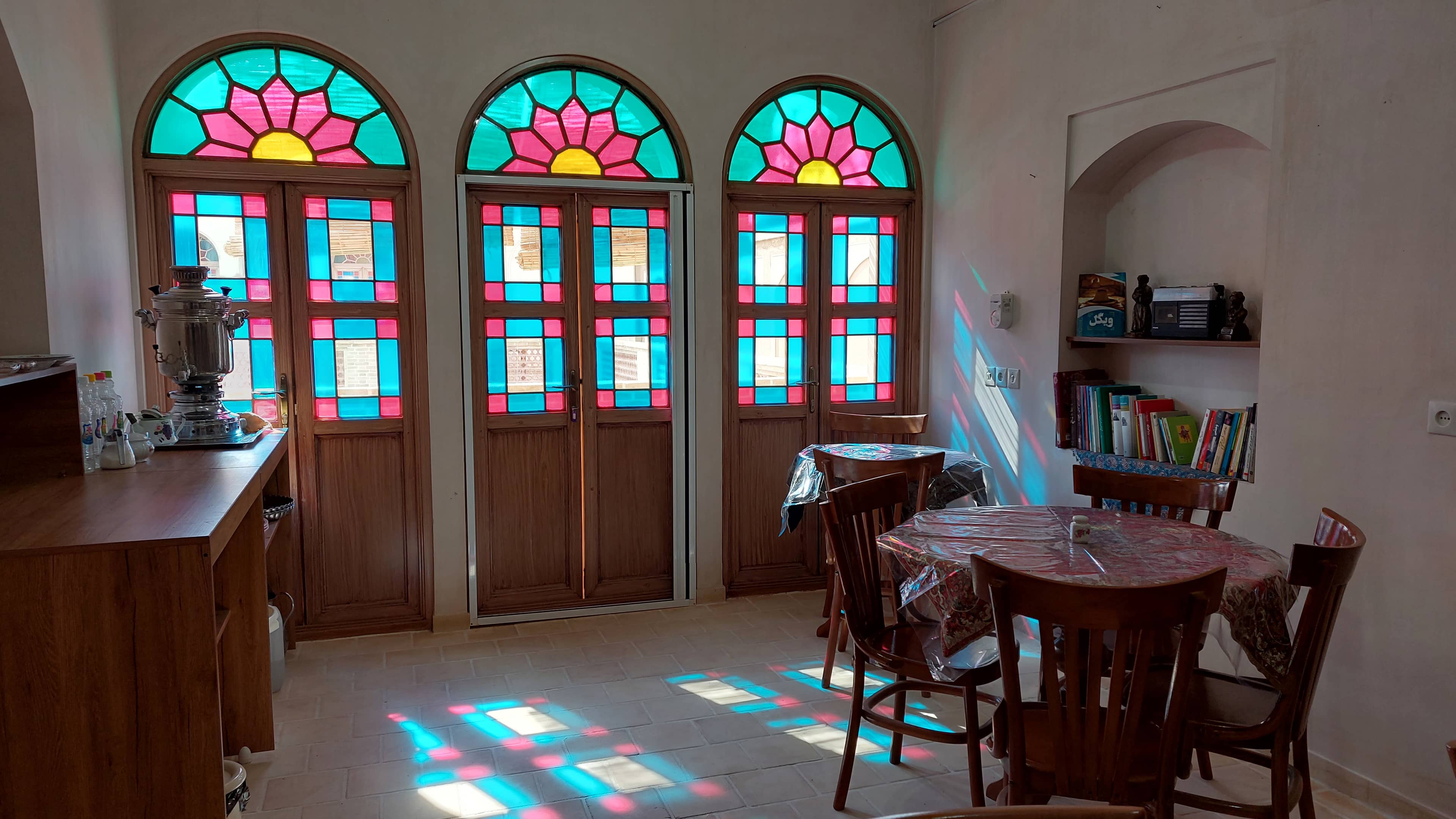 اجاره عمارت سنتی در 22بهمن آران بیدگل - ماه دخت