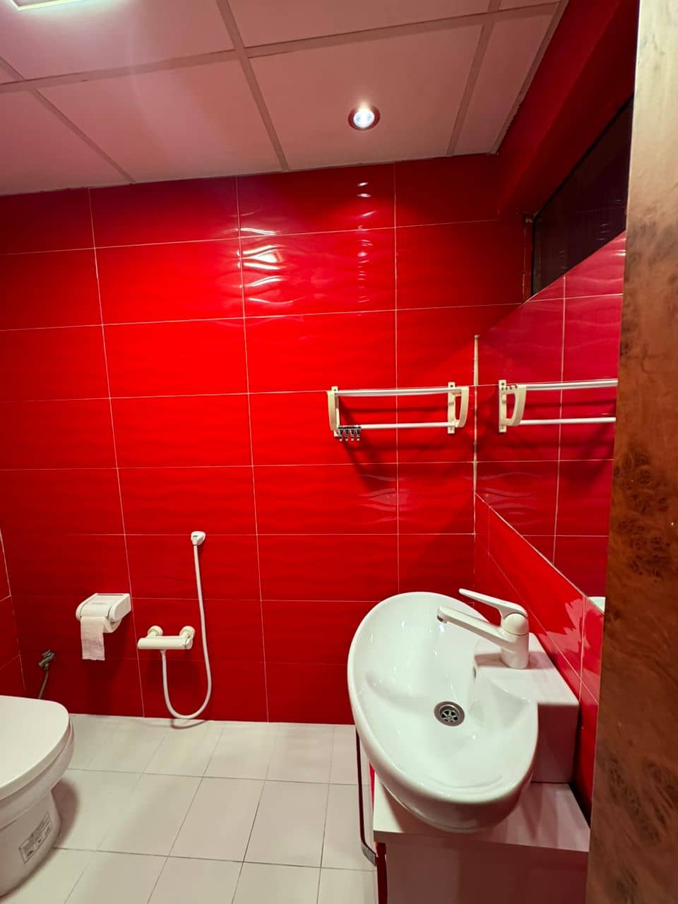 اجاره اتاق 2 تخته در خیابان تختی همدان - اتاق 406