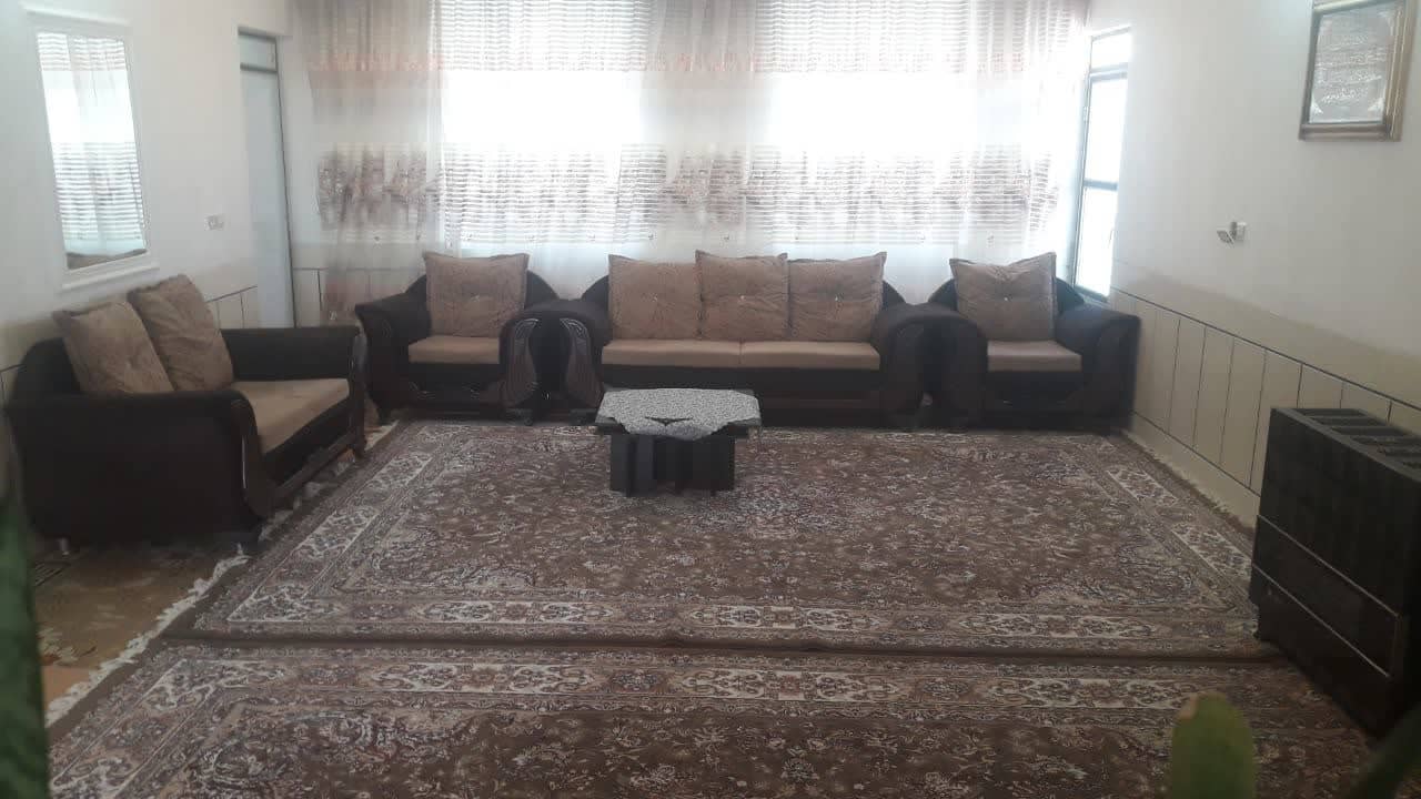 اجاره خانه ویلایی در زرنجان گلپایگان - یاس