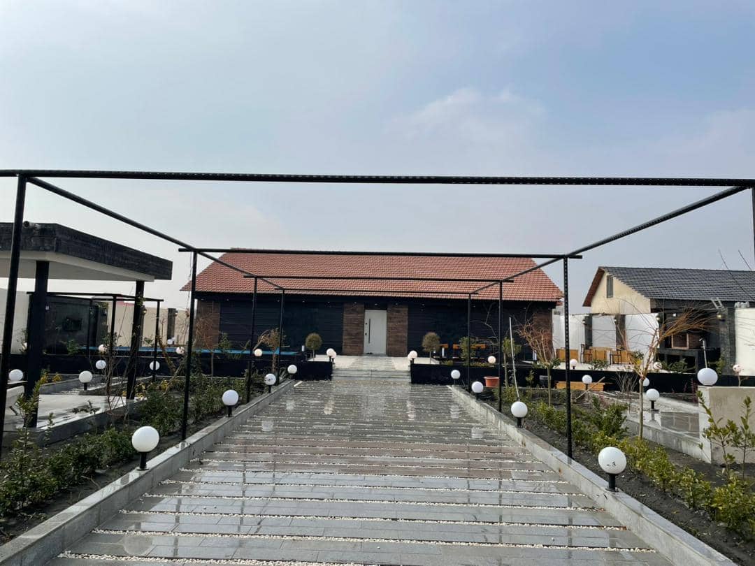 اجاره ویلا استخر سرپوشیده در روستای دهشک مشهد