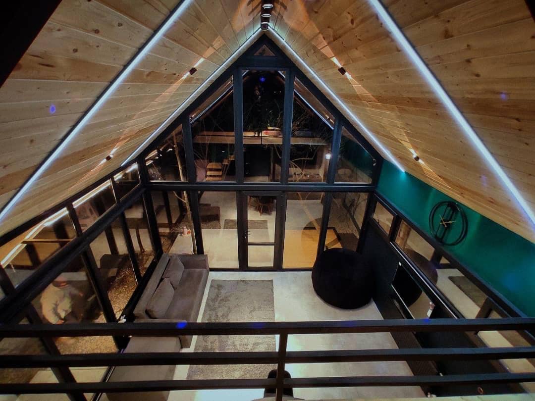 اجاره کلبه سوئیسی شیشه ای در روستای اولم شاندرمن - توکا