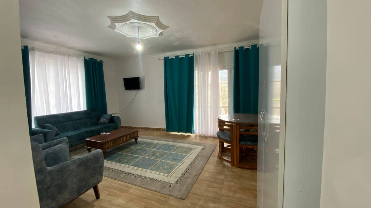 اجاره هتل آپارتمان در روستای حلیمه جان - ویو دریاچه عروس