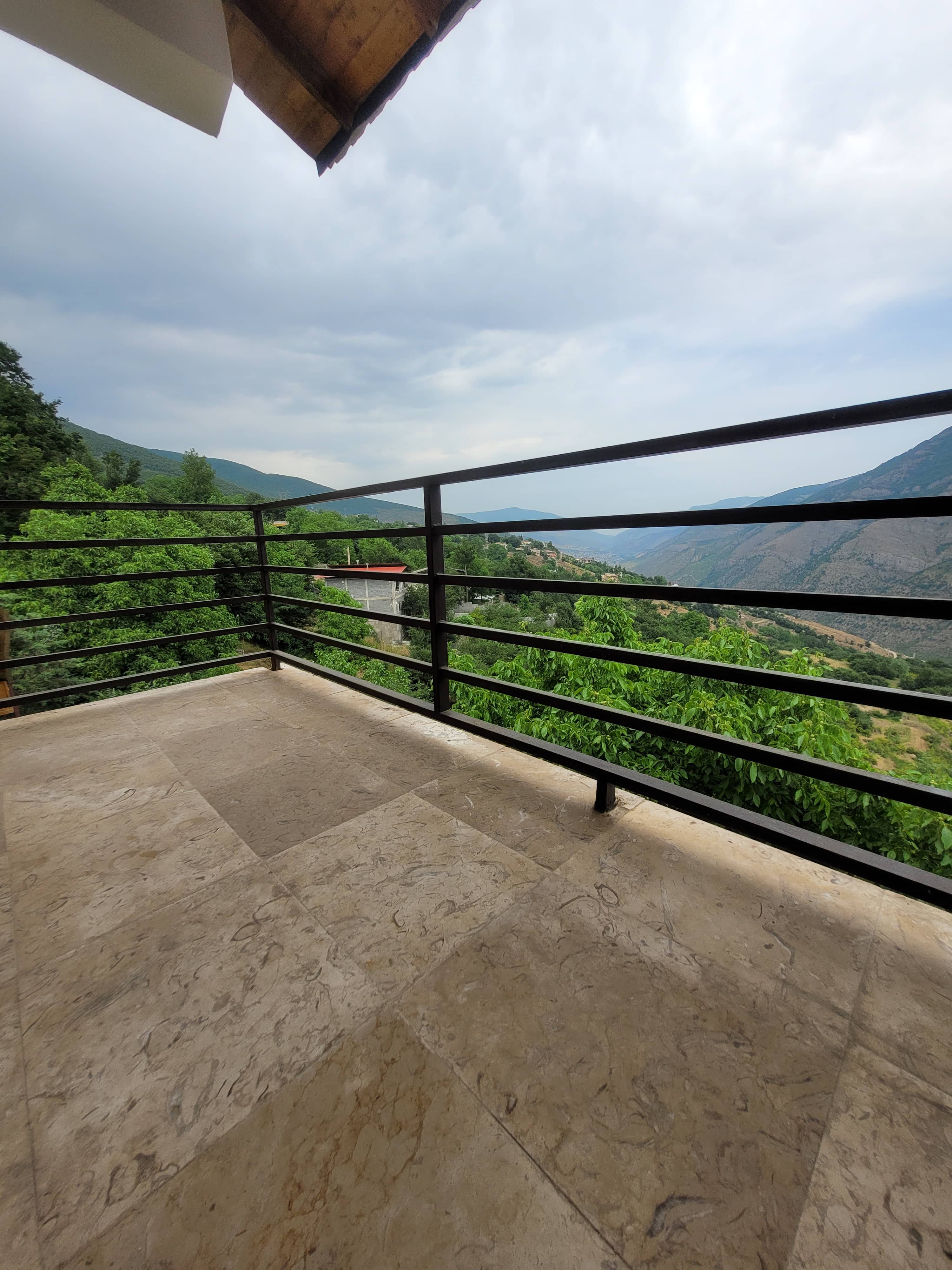 ویلا کوهستانی جنگلی تکخواب روستاطویر مرزن آباد