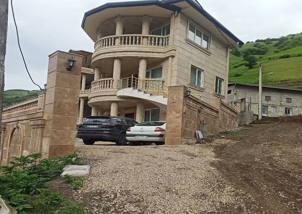 اجاره ویلا دوبلکس در گردنه حیران - طبقه اول