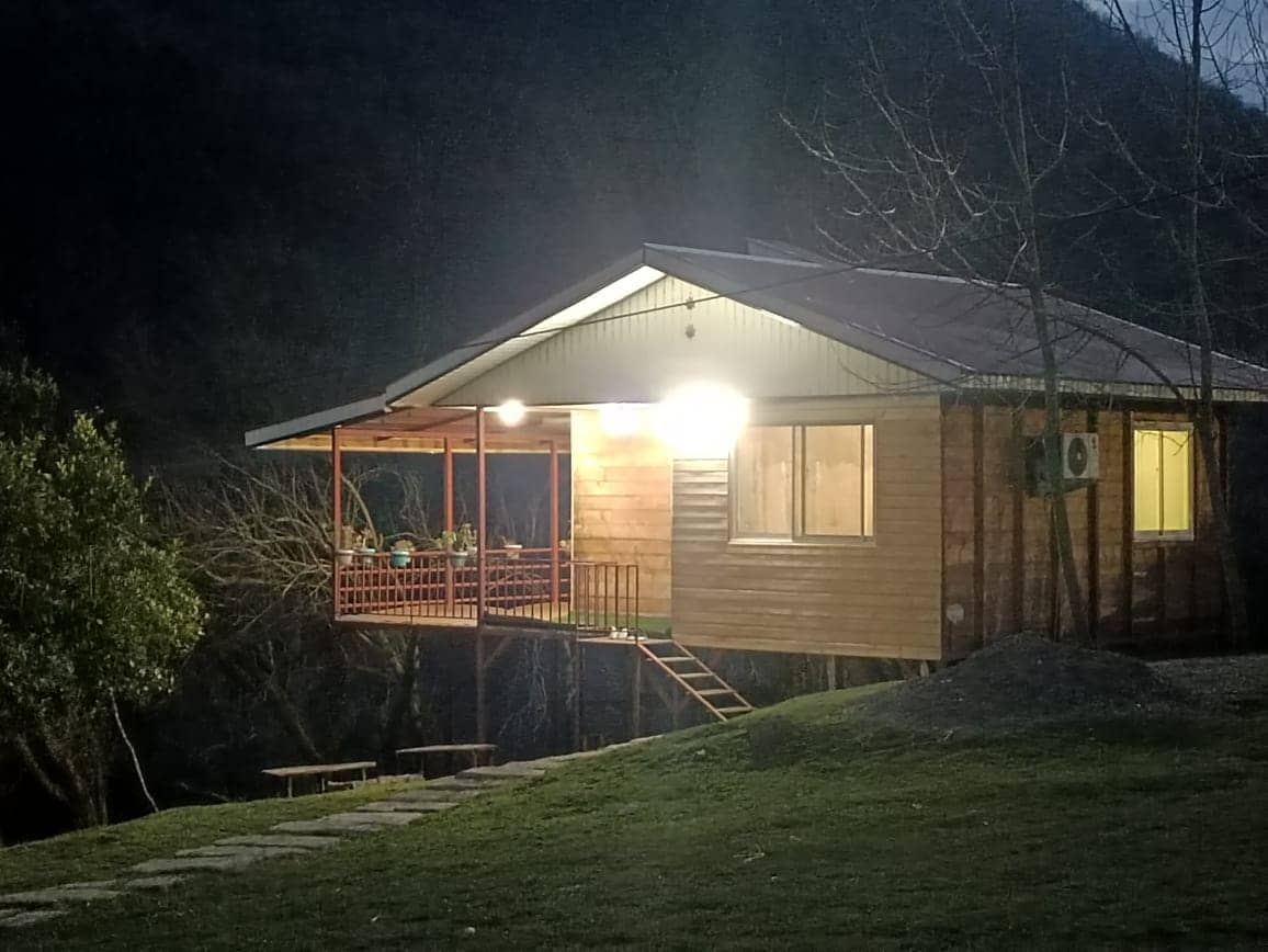 اجاره کلبه چوبی جنگلی در روستای خروم ماسال