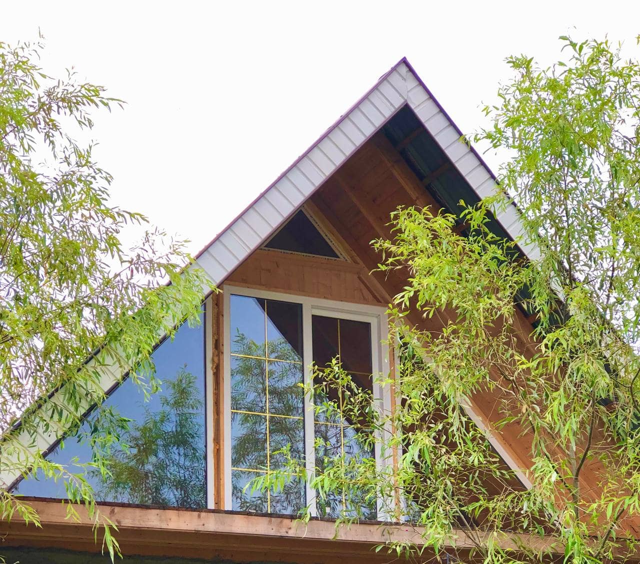 اجاره کلبه سوئیسی در روستای مرزدشت خمام