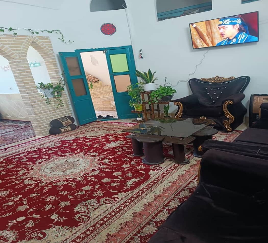 اجاره منزل سنتی در کاشان - آرامش یک