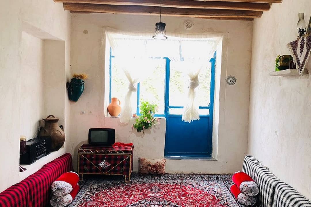 اجاره اقامتگاه بومگردی در روستای توریور سنندج